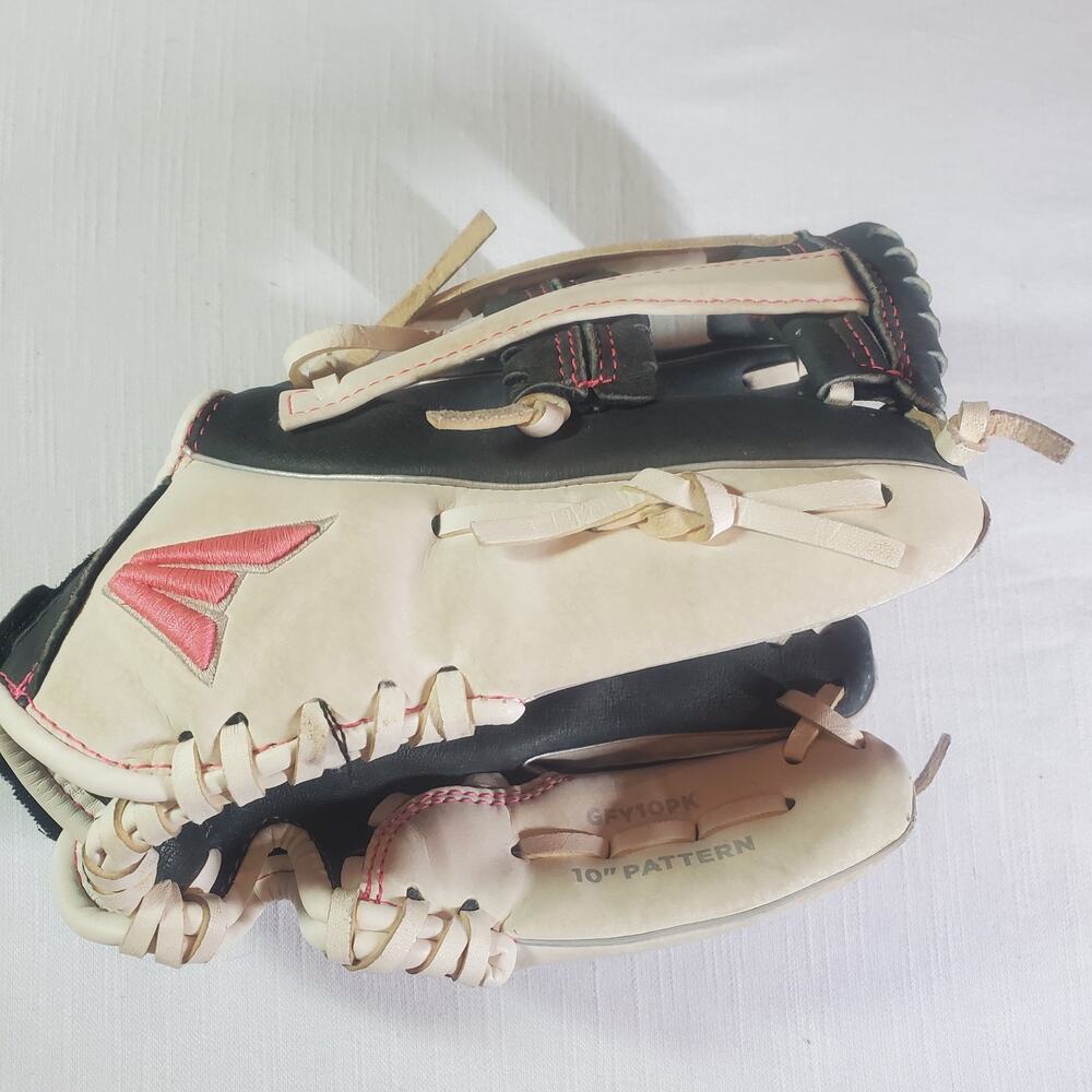 Easton Ghost Flex Youth Fastpitch Softball Glove GFY10PK 10 Inch RHT Leather